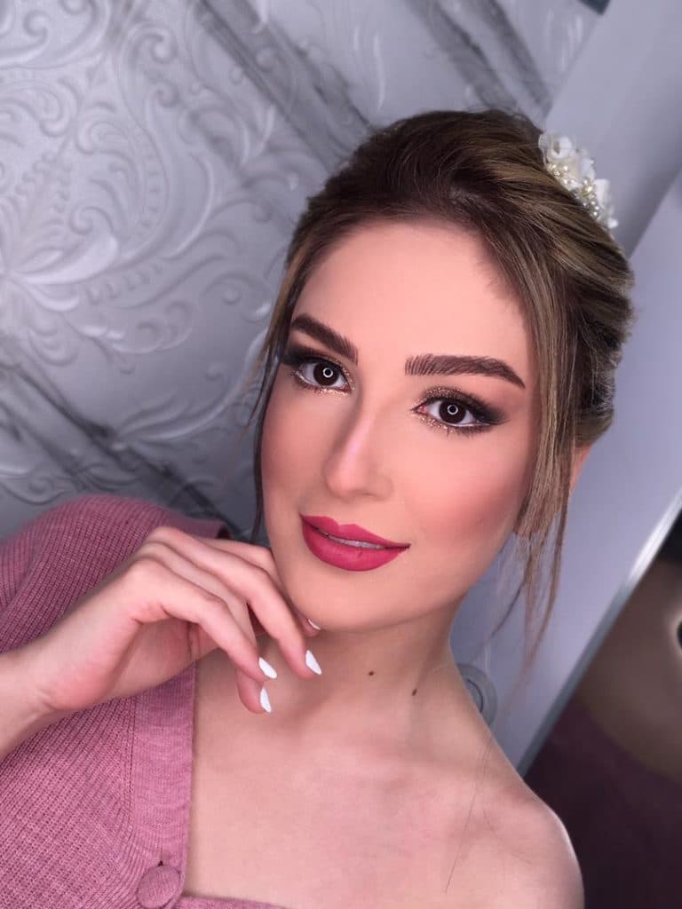 سالن زیبایی هدیه عزیزپور در رشت