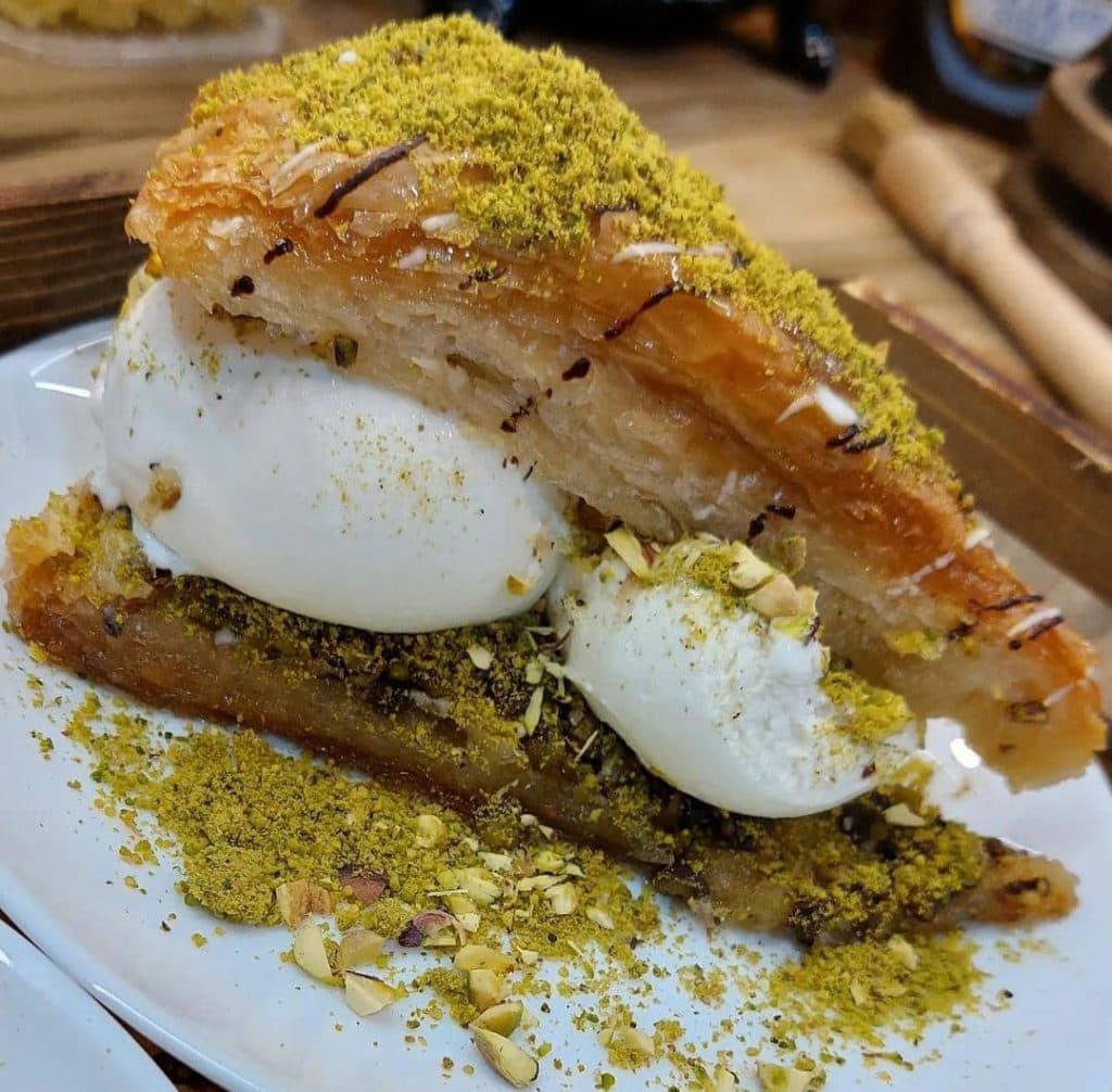 کافه کنافه در ساری مازندران