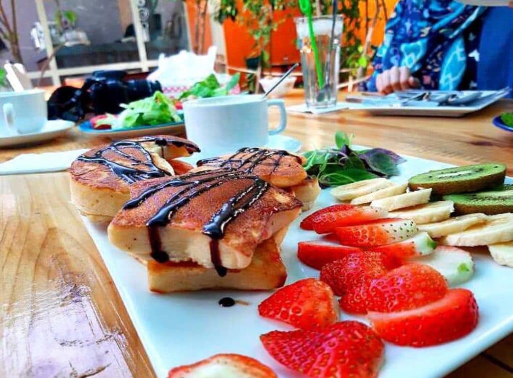 کافه اردیبهشت در یزد