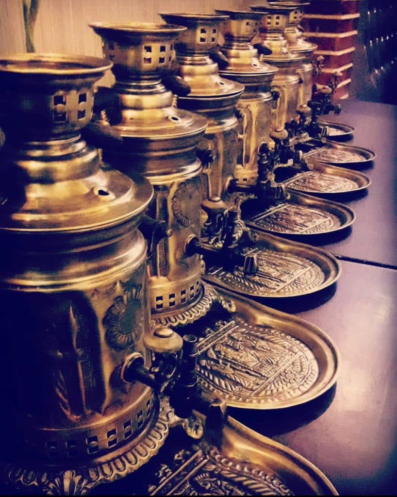 باغ رستوران فانوس در اردبیل