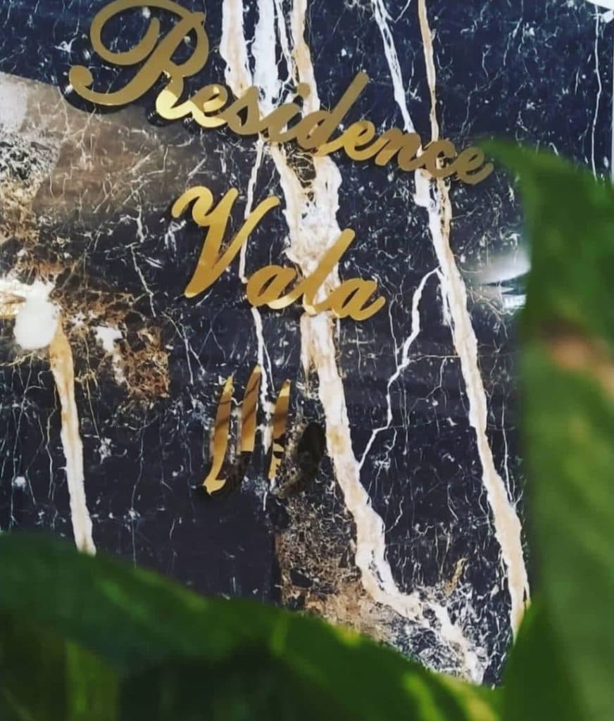 تابلوسازی جار ساخت تابلو چلنیوم و برجسته ال ای دی در کرمان