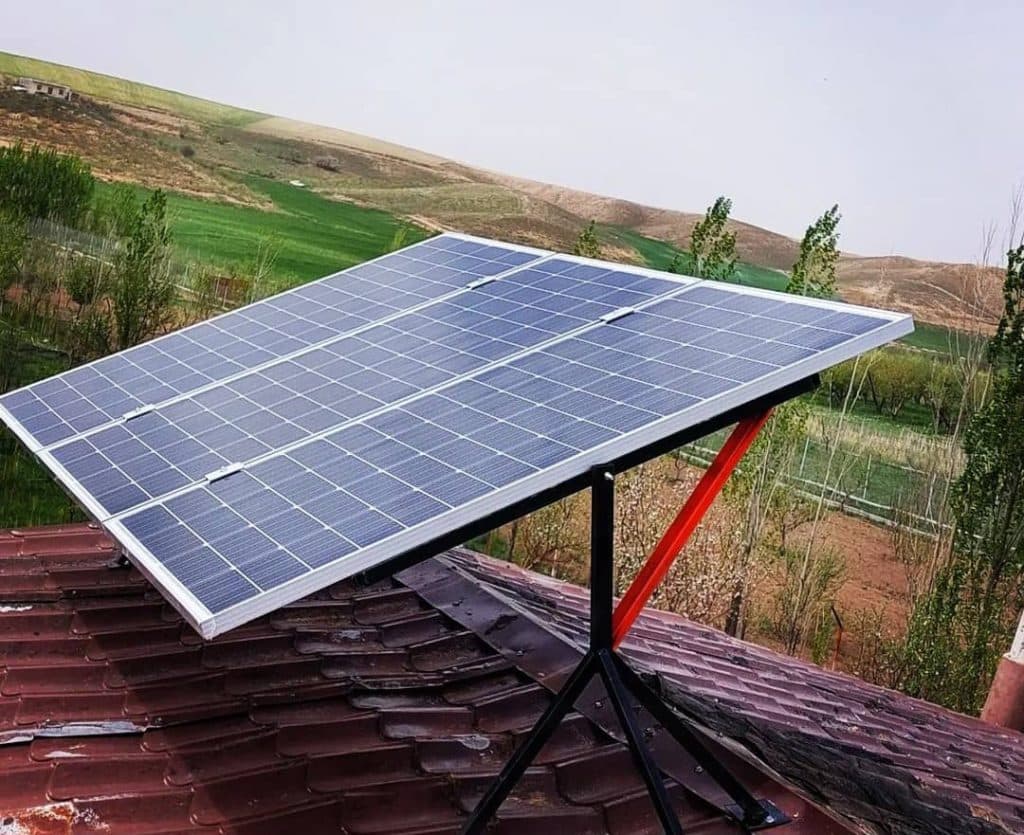 طراحی نصب فروش پمپ آب و نیروگاه برق خورشیدی انرژی های سبز زنجان