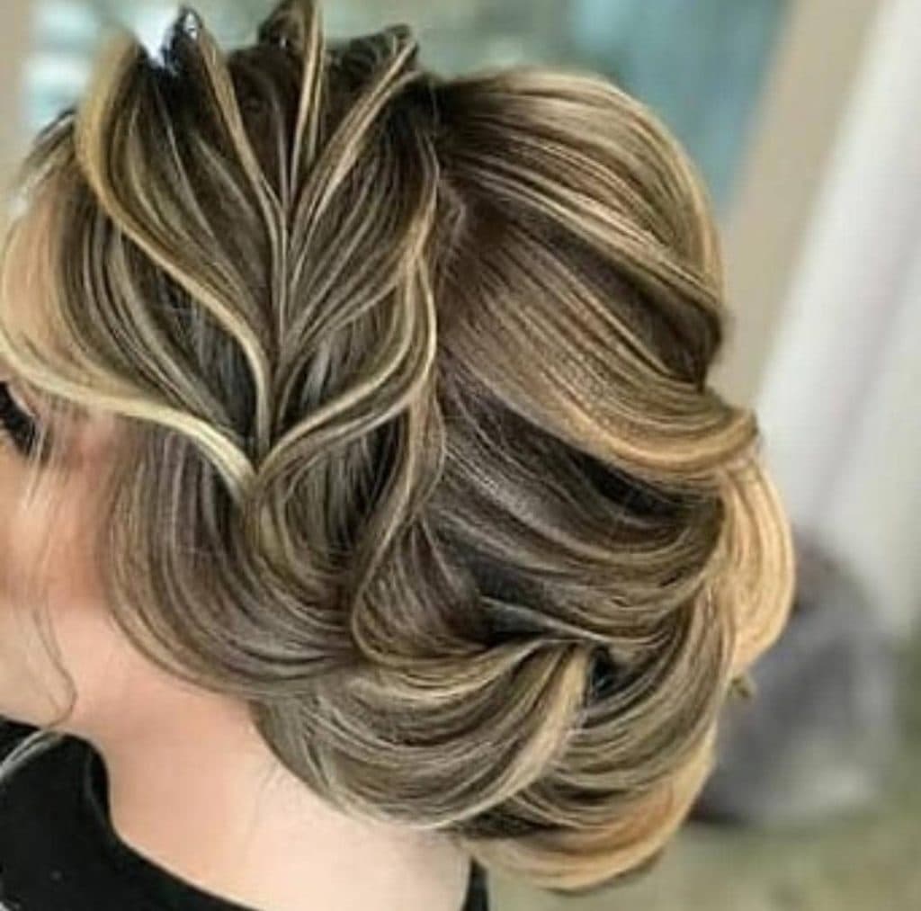 آموزشگاه و سالن زیبایی سارا یوسفی در سنندج