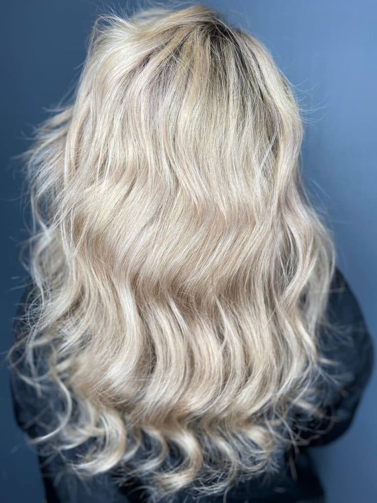 خدمات تخصصی و آموزشی رنگ و لایت زهرا چوپان در اهواز