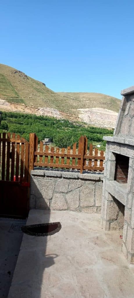 اقامتگاه بومگردی خان در کندوان