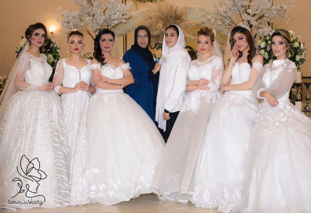 آموزشگاه آرایشگاه و کراتین و احیای مو زیبا عسکری در رفسنجان