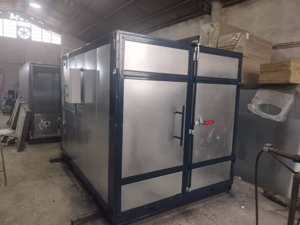 ساخت کوره و تجهیزات خط رنگ پودری پارس استاتیک شرق در خراسان رضوی