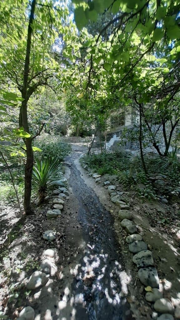 اقامتگاه بومگردی باغ جنگلی رضوانی در کردان کرج