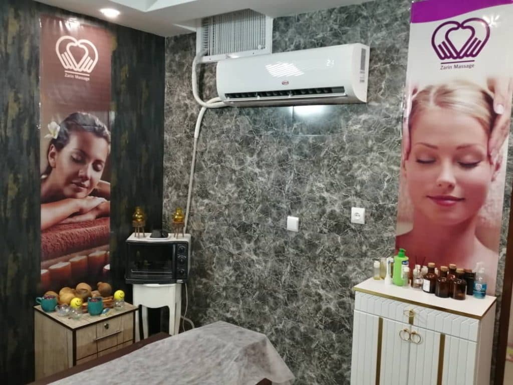 مرکز تخصصی و سالن ماساژ زرین ماساژ در بهارستان اصفهان