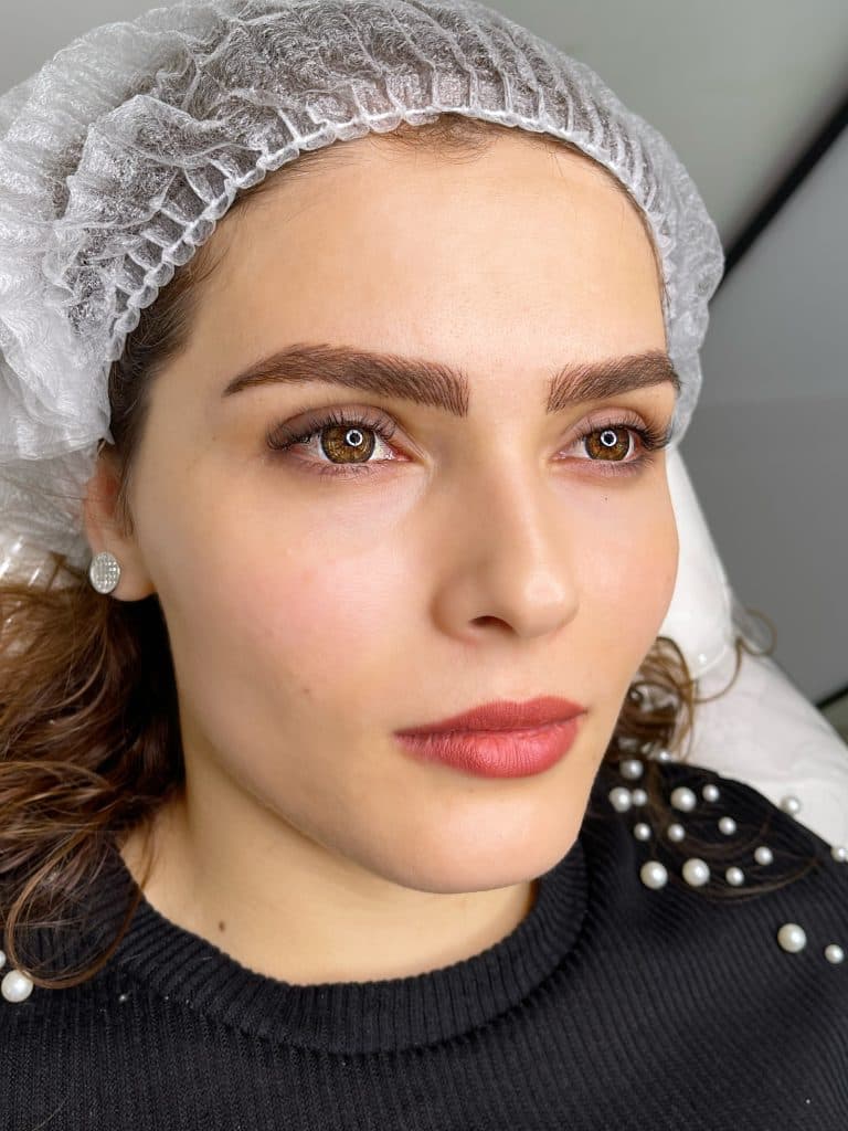 مرکز تخصصی میکروبلیدینگ آیدا مهرآسا در آذربایجان غربی