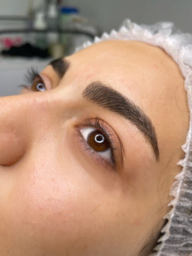 مرکز تخصصی میکروبلیدینگ آیدا مهرآسا در آذربایجان غربی