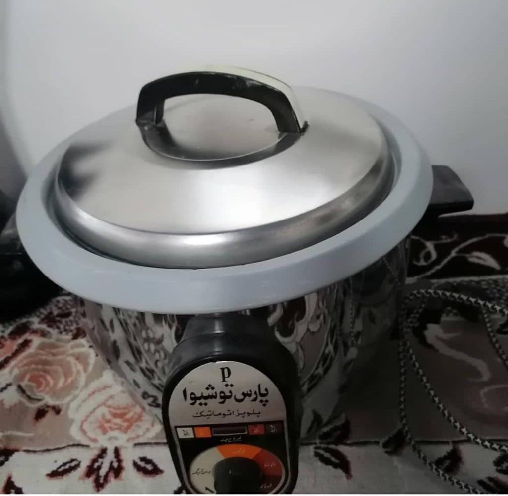 سمساری نگین در نیشابور مشهد