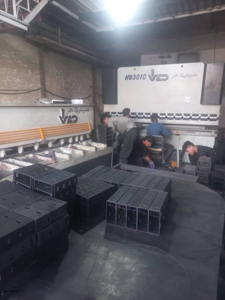 تولید و فروش قطعات وال پست شرکت بین المللی آذر سپندنوین در ارومیه