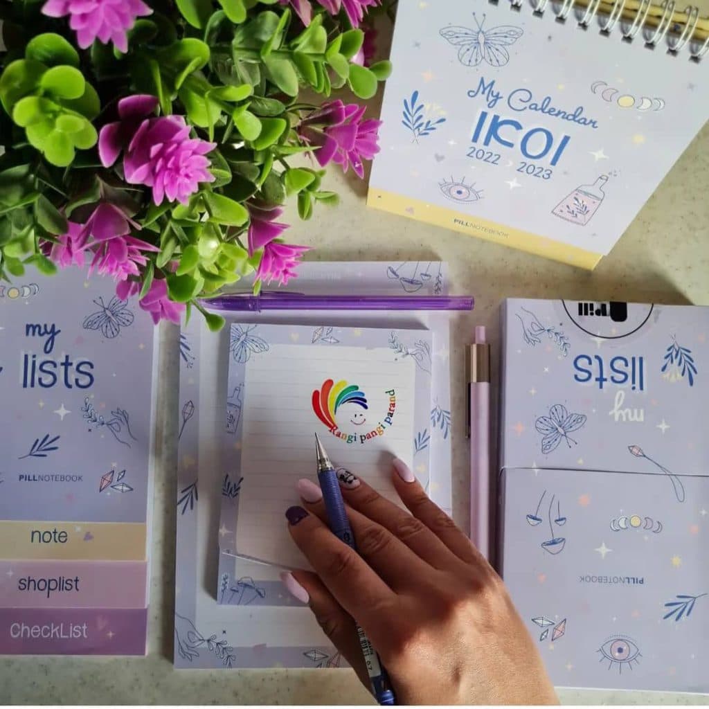 فروشگاه لوازم التحریر رنگی پنگی در پرند