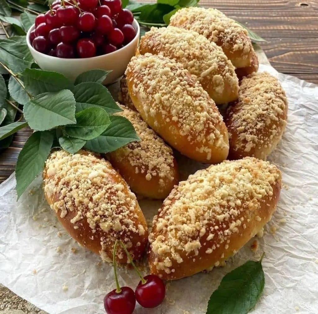 کیک خانگی و فینگرفود نیلای در تهران