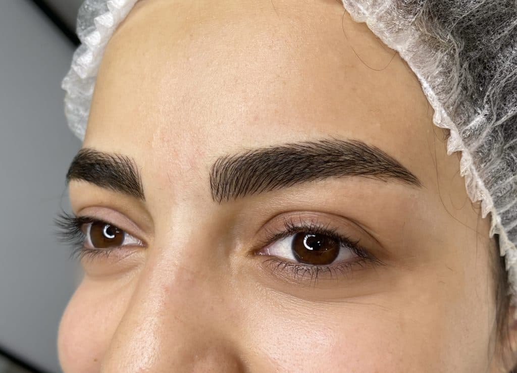 مرکز تخصصی میکروبلیدینگ آیدا مهرآسا در آذربایجان غربی