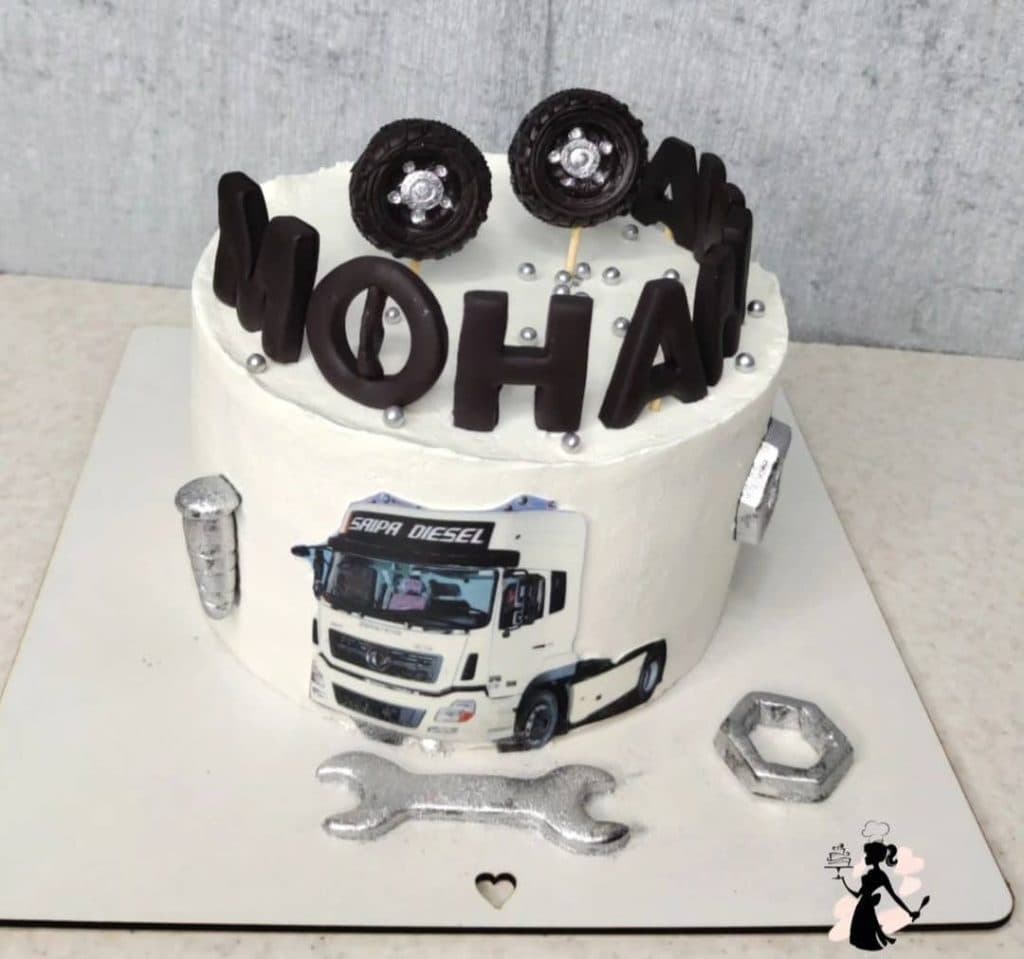 کیک خانگی خودکامه کیک در پاقلاتان بلوچکی بندرعباس