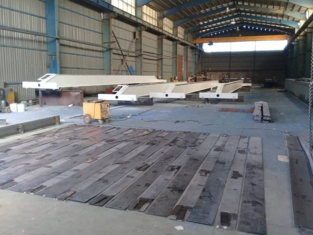 ساخت و تعمیر جرثقیل سقفی دروازه ای و برق صنعتی عشوری در رباط کریم