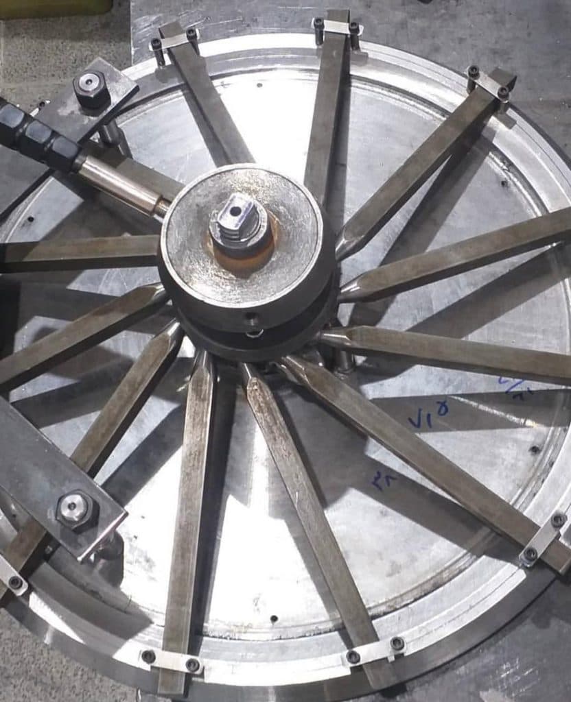 تولید و فروش اتوکلاو آزمایشگاهی و بیمارستانی و صنعتی طب زعیم در شیراز