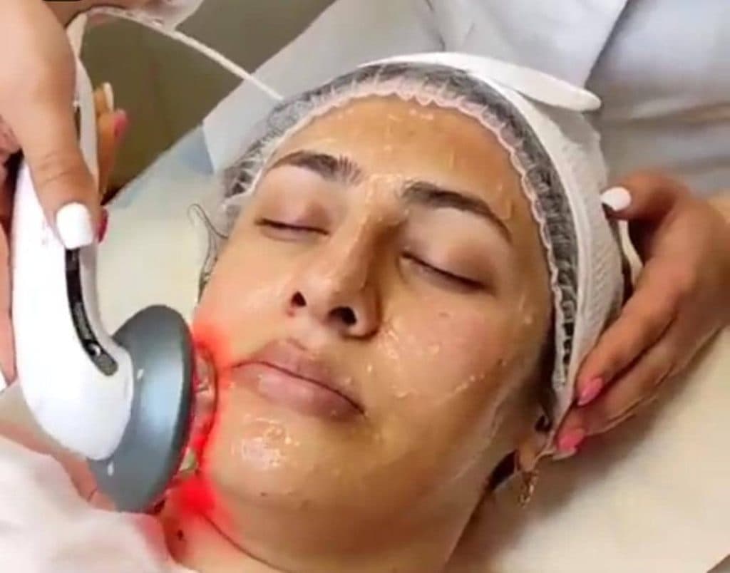 کلینیک پوست مو و زیبایی و لیزر نگارین در گوهردشت کرج