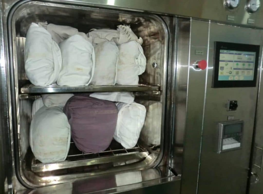 تولید و فروش اتوکلاو آزمایشگاهی و بیمارستانی و صنعتی طب زعیم در رشت