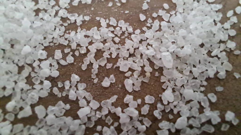 تولید و فروش نمک شکری آردی صورتی خوراکی الماس نمک پورافکاری در گرمسار