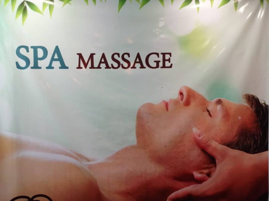 مرکز تخصصی و سالن ماساژ زرین ماساژ در بهارستان اصفهان