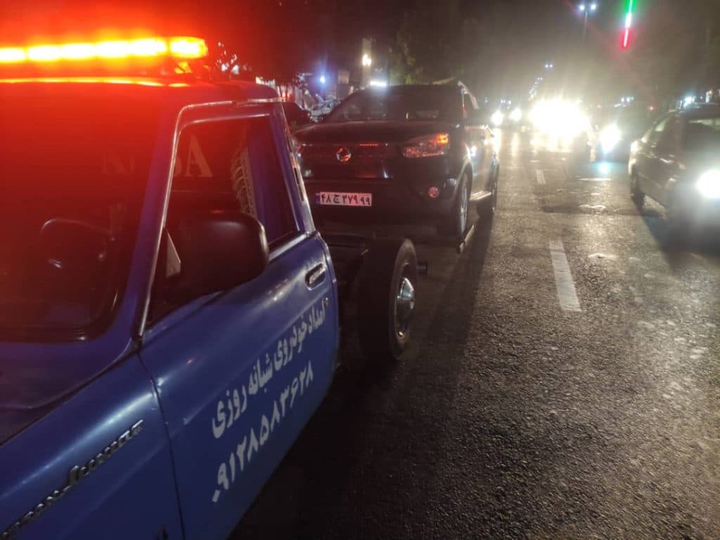 امدادخودرو و مکانیکی سیار شبانه روزی شاه محمدیان در رشت