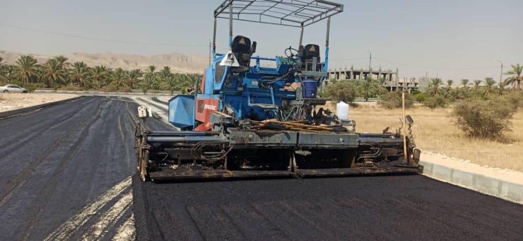 کارخانه آسفالت در جم عسلویه