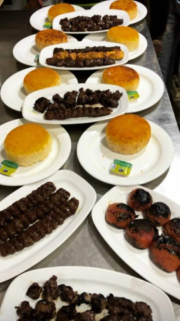 کبابسرای ماه در رشت