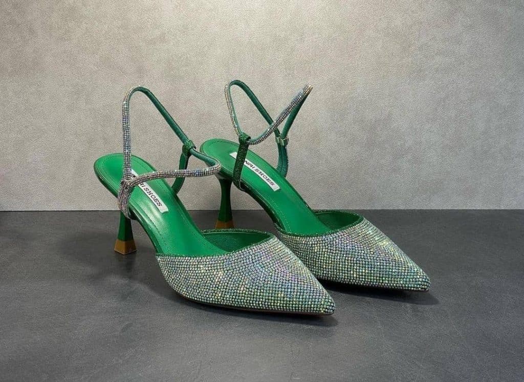 فروشگاه کیف و کفش زنانه هرمس در پیرانشهر آذربایجان غربی