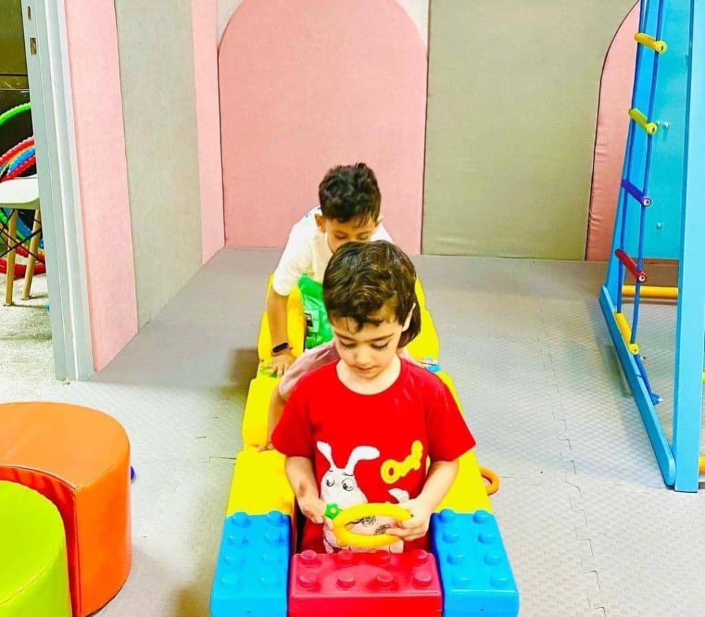 کلینیک بازی و آموزشی اسمارت در یزد