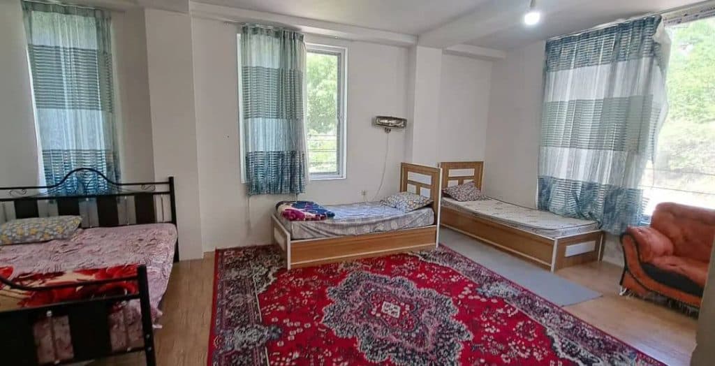 مجموعه گردشگری قشلاق شیت حسامی در طارم زنجان