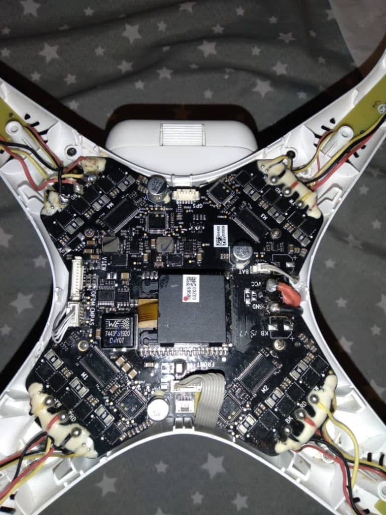 تعمیرات و فروش گیم و اسکوتر و هلی شات دهکده گیم در بیرجند