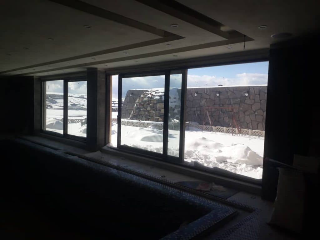 خدمات کرکره برقی درب اتوماتیک و پنجره upvc نماسازان ایده آل در تهران