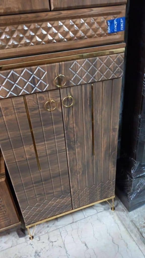 تولید و فروش مبلمان و ناهار خوری افرا چوب در تهران