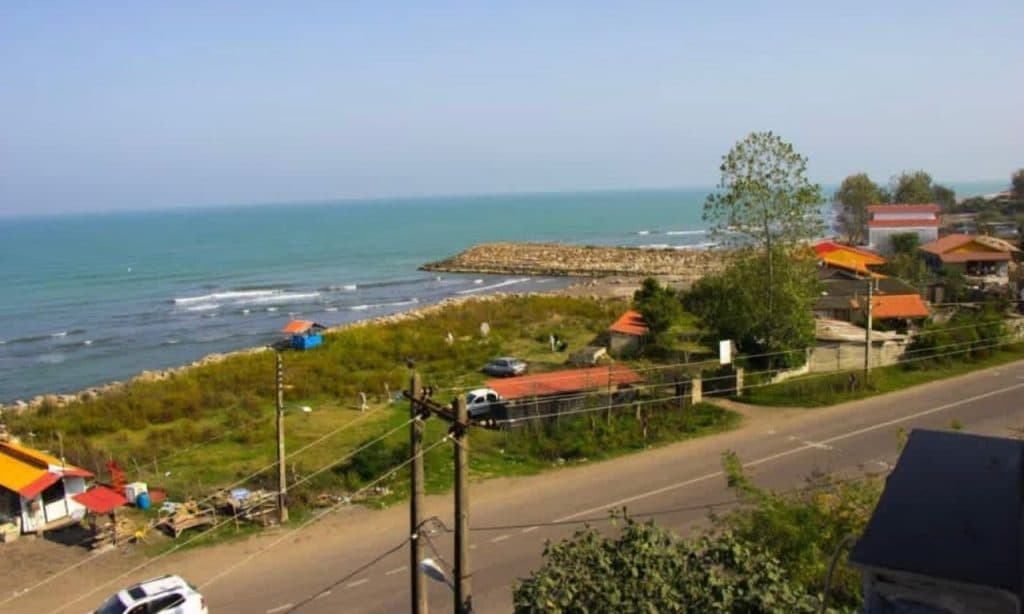 هتل رستوران دریاکنار در دستک بندرکیاشهر