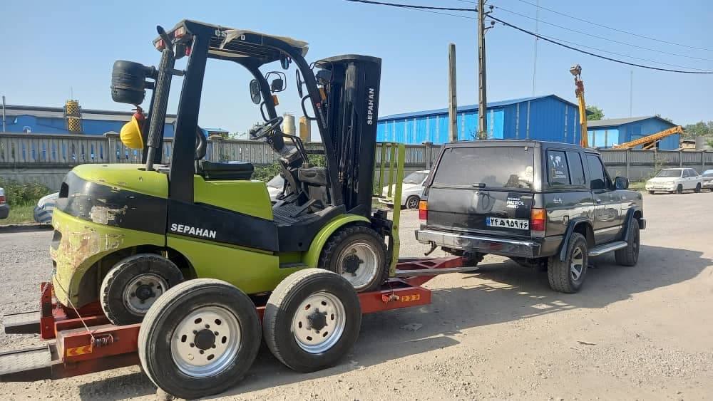 طراحی و تولید مینی بیل و لیفتراک و بابکت مقدم در رشت