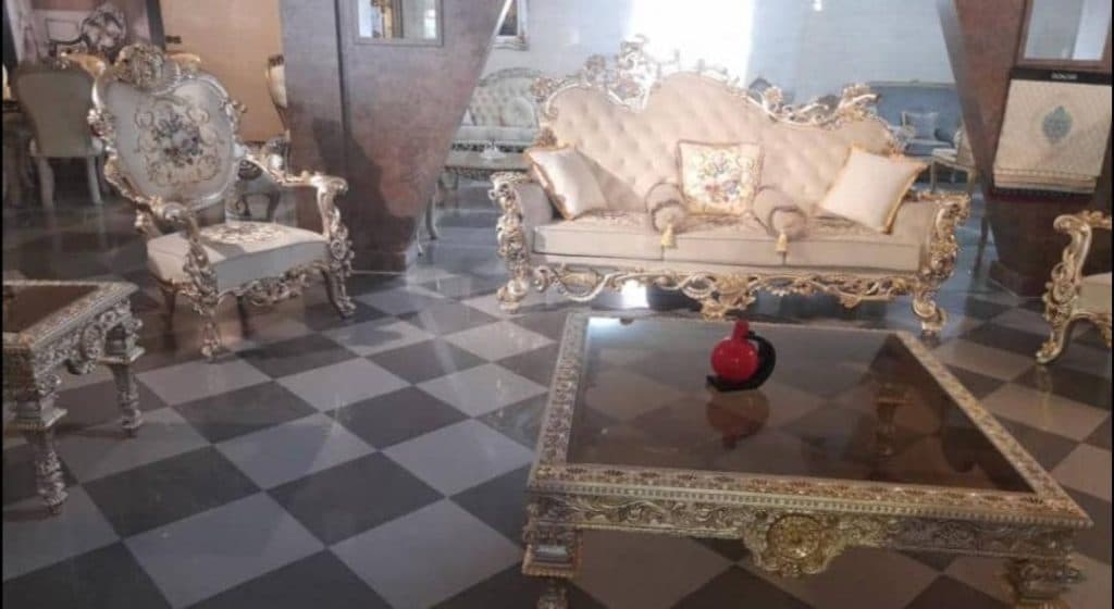 تولید و فروش مبلمان سلطنتی و کلاسیک گل رز در ملایر