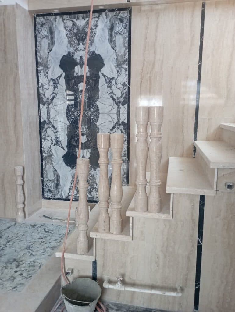 اجرای سنگ کاری آجرنما و اسکلت ساختمان لطیفیان در شهریار تهران