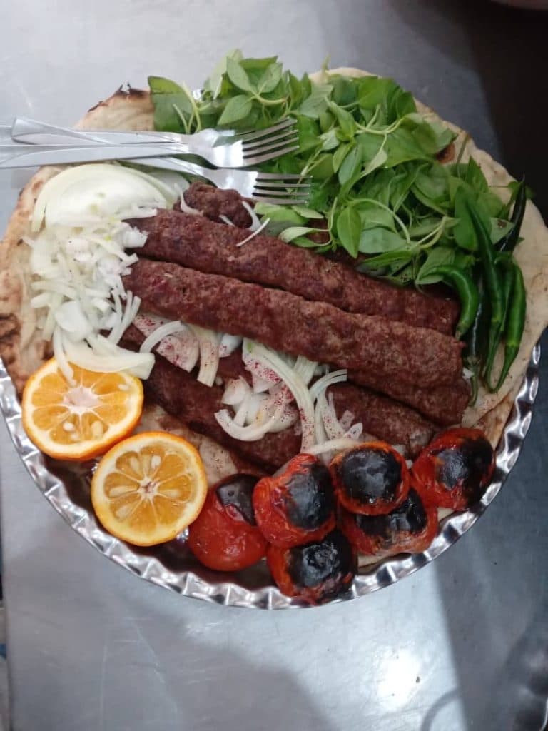 باغ رستوران لاو در ارومیه