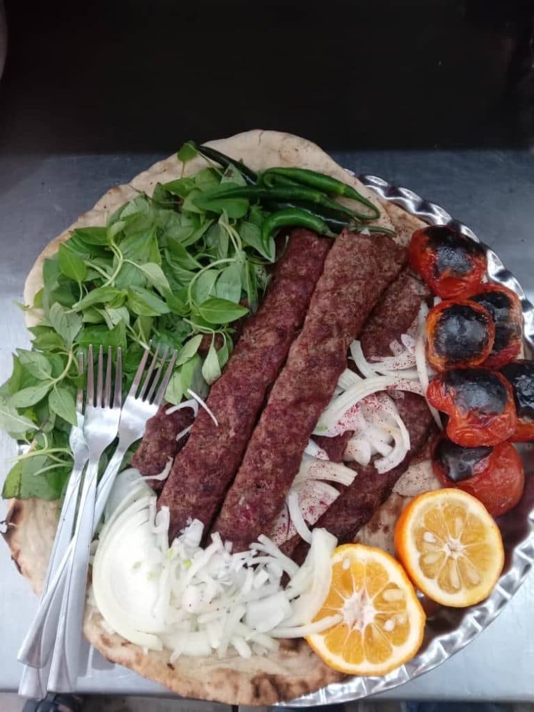 باغ رستوران لاو در ارومیه