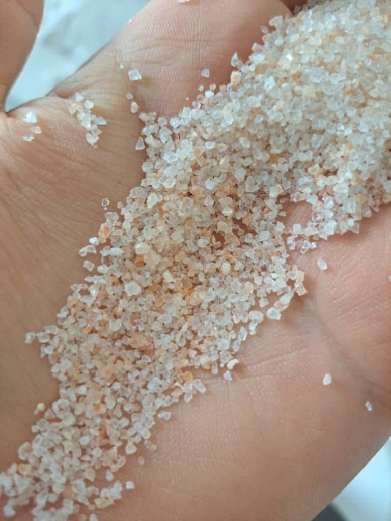 تولید و فروش نمک شکری آردی صورتی خوراکی الماس نمک پورافکاری در گرمسار