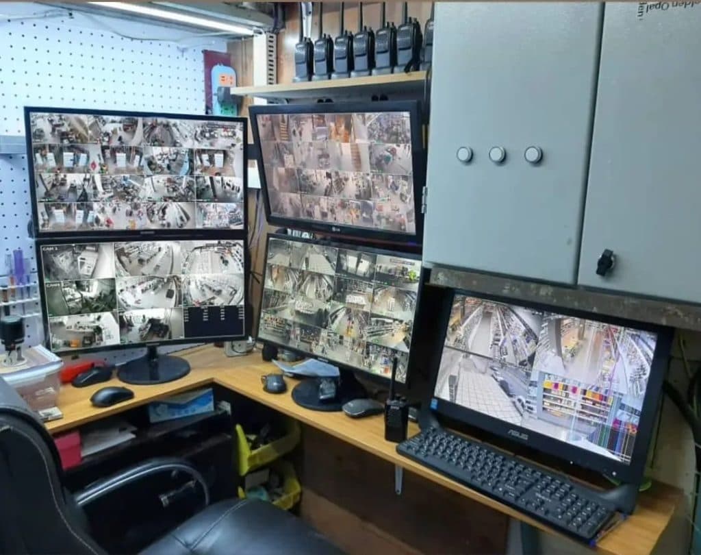 نصب و اجرای دوربین مداربسته و دزدگیر و جک بازویی مرتضی در خرمشهر