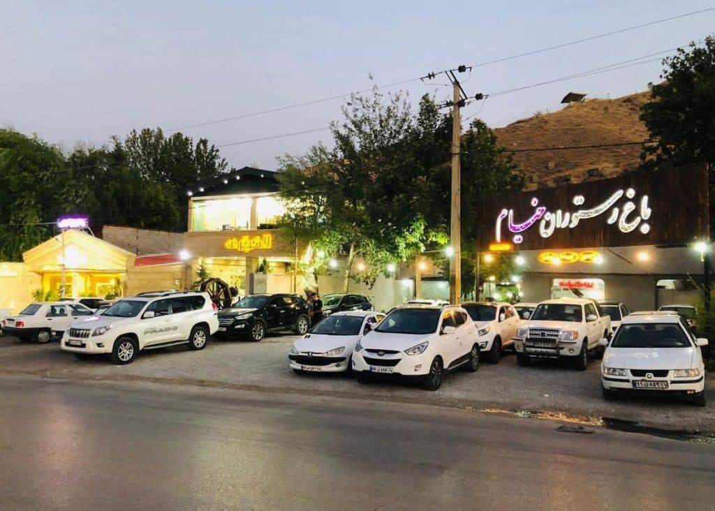 باغ رستوران خیام در ارومیه