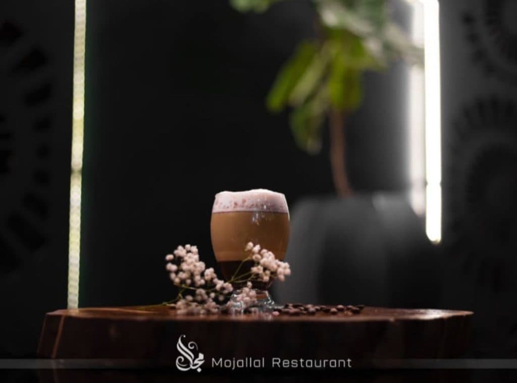 کافه رستوران مجلل در قم