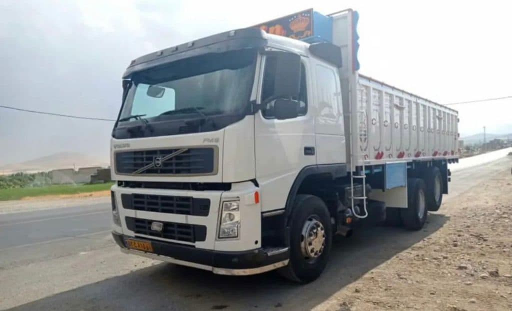 اتاق سازی باری کمپرسی و باری نالشکینه در بوکان آذربایجان غربی