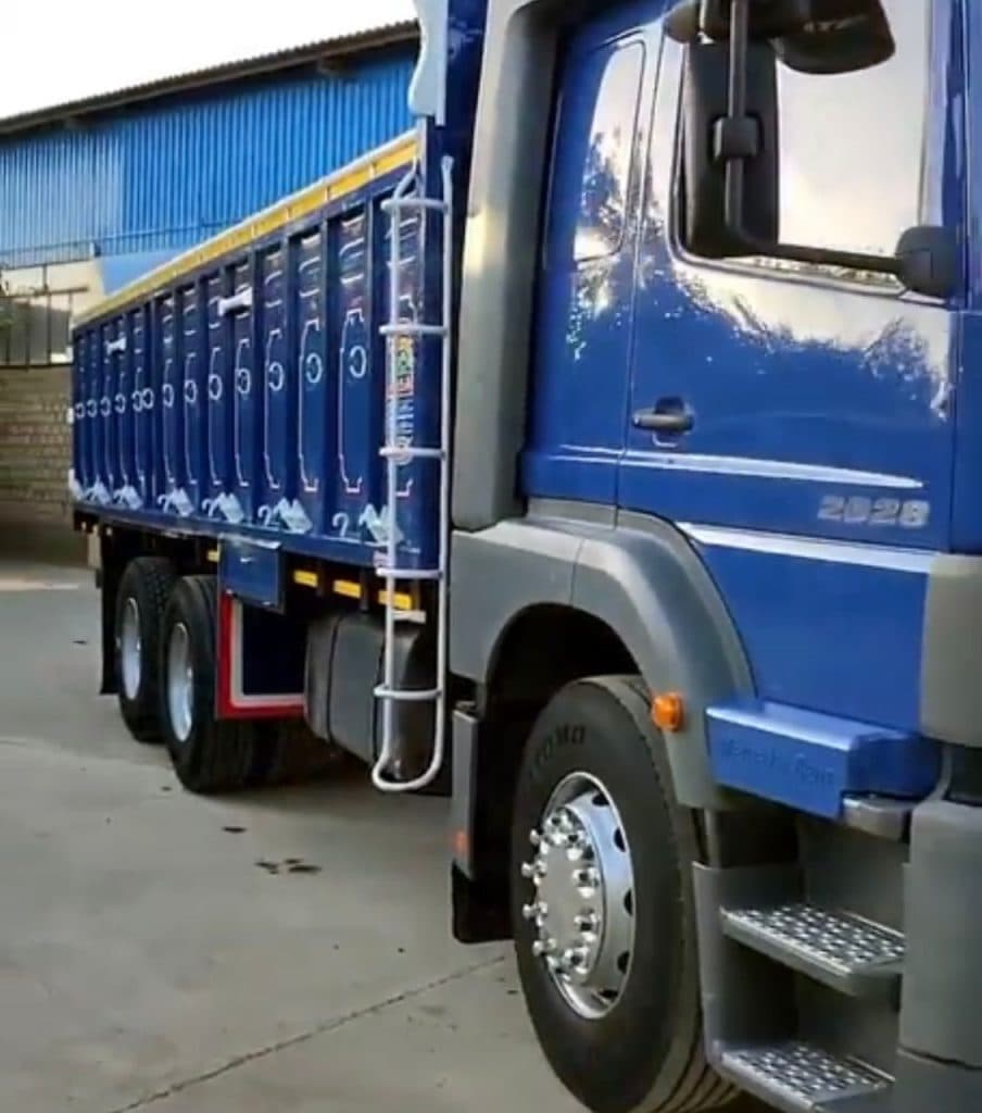 اتاق سازی باری کمپرسی و باری نالشکینه در بوکان آذربایجان غربی