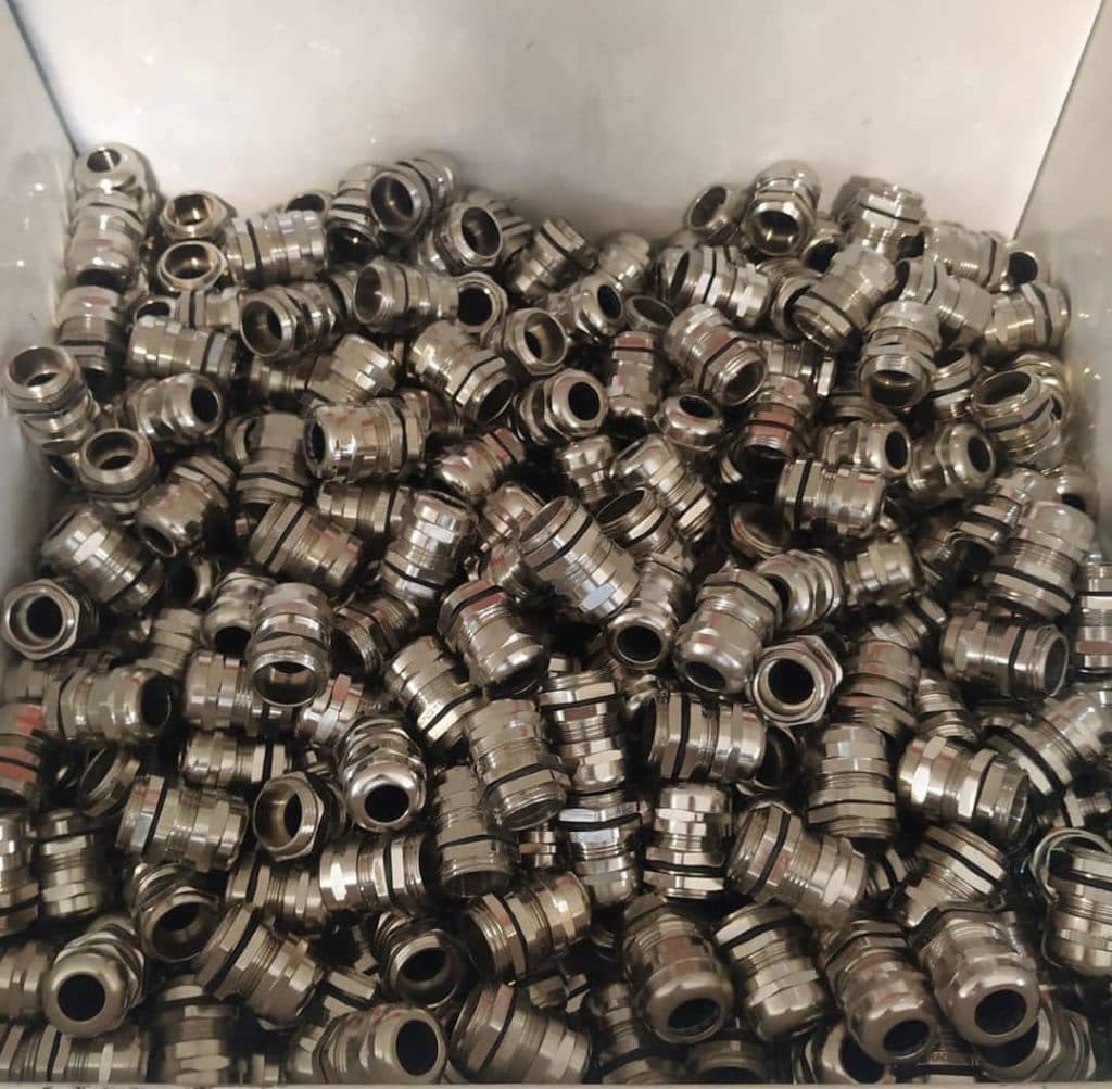 فروش لوازم صنعتی برقی یونیک الکتریک در تهران