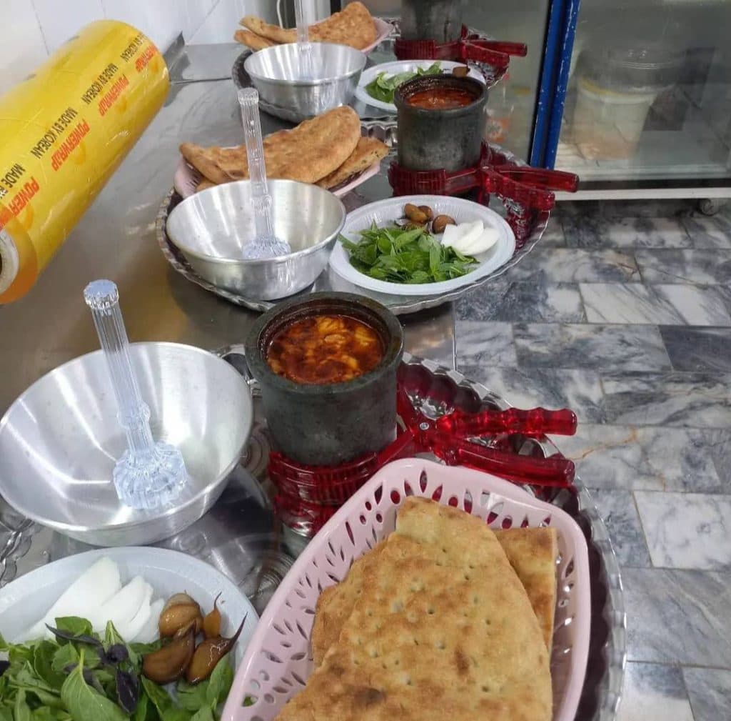 رستوران ناب در مشهد